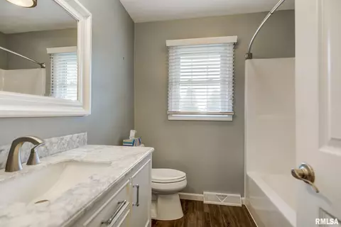 890 Gabriel Rd, Springfield, IL 62712 photo 37