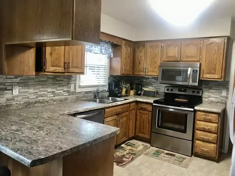 39 Twilight Ln, Springfield, IL 62712 photo 2