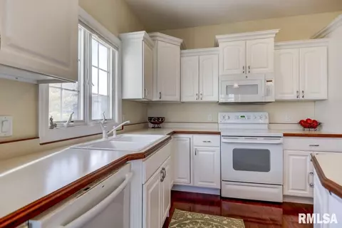 2704 Keats Dr, Springfield, IL 62711 photo 14