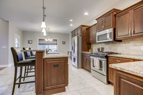 2436 Wimbledon Pl, Springfield, IL 62704 photo 11
