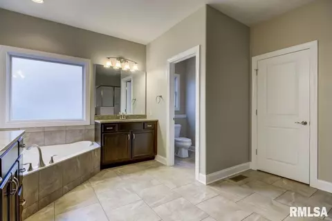 2436 Wimbledon Pl, Springfield, IL 62704 photo 22