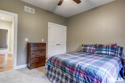 2436 Wimbledon Pl, Springfield, IL 62704 photo 27