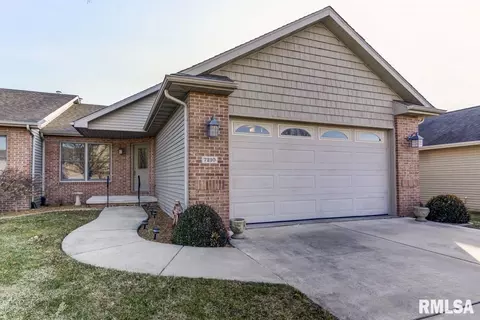 7210 Preston Dr, Springfield, IL 62711 photo 2