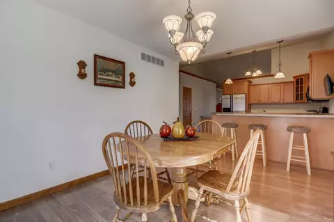 7210 Preston Dr, Springfield, IL 62711 photo 13