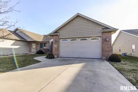 7210 Preston Dr, Springfield, IL 62711 photo 3