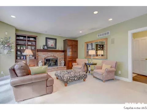 5009 Foxfire Ct, Springfield, IL 62711 photo 6
