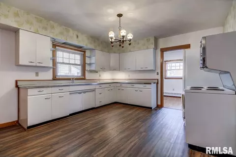 3308 Saxony Rd, Springfield, IL 62703 photo 5