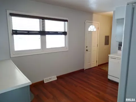 1725 N 19th St, Springfield, IL 62702 photo 7