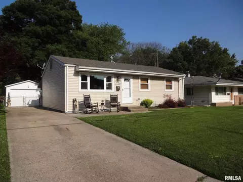 1725 N 19th St, Springfield, IL 62702 photo 1