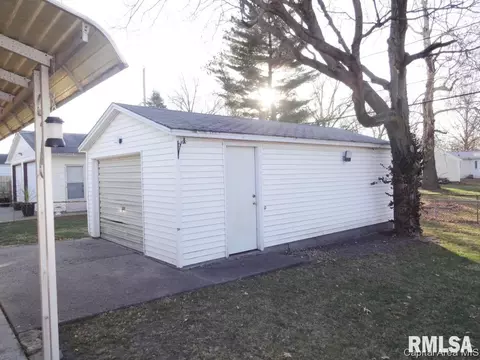 1725 N 19th St, Springfield, IL 62702 photo 17