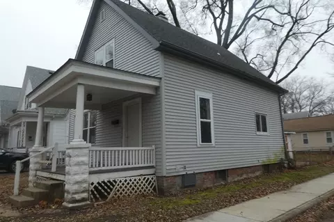 827 S Henrietta St, Springfield, IL 62704 photo 19