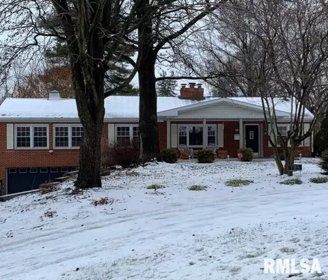 108 Circle Dr, Springfield, IL 62703 photo 1