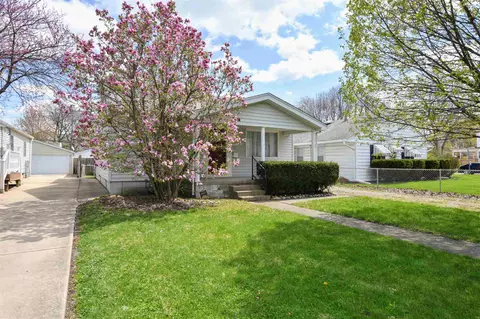 2252 S College St, Springfield, IL 62704 photo 4