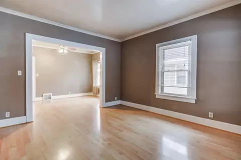 1405 S Walnut St, Springfield, IL 62704 photo 7