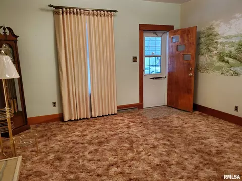2024 Holmes Ave, Springfield, IL 62704 photo 7