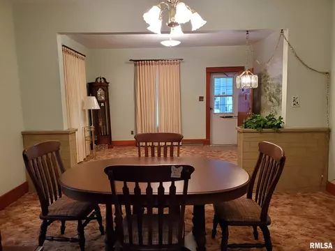 2024 Holmes Ave, Springfield, IL 62704 photo 5