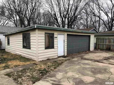 1717 E Knox Ave, Springfield, IL 62703 photo 2