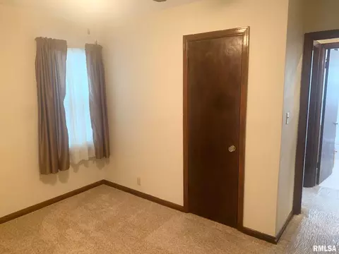2245 E Grandview Ave, Springfield, IL 62702 photo 8