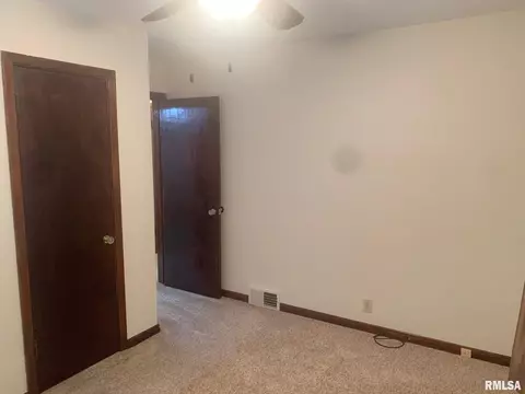 2245 E Grandview Ave, Springfield, IL 62702 photo 9