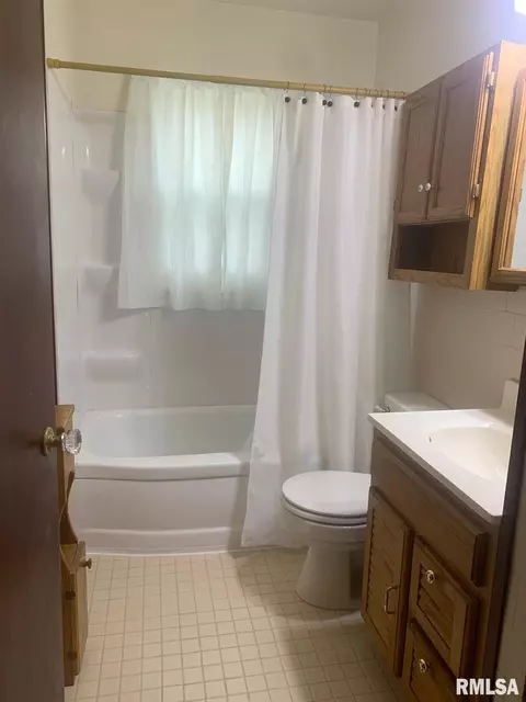 2245 E Grandview Ave, Springfield, IL 62702 photo 12