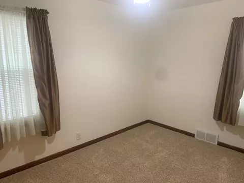 2245 E Grandview Ave, Springfield, IL 62702 photo 11