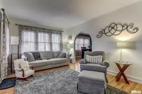 1408 S State St, Springfield, IL 62704 photo 3