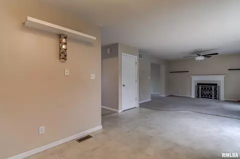 3704 Cranleigh Blvd, Springfield, IL 62712 photo 16