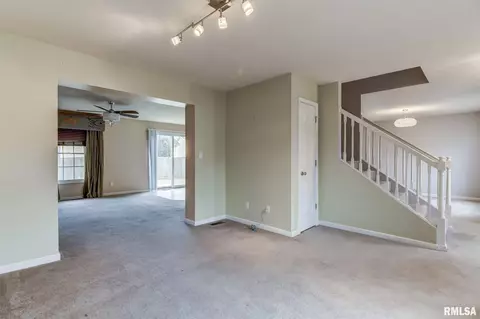 3704 Cranleigh Blvd, Springfield, IL 62712 photo 3