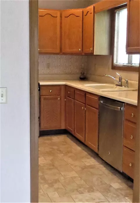 3108 Cascade Dr, Springfield, IL 62704 photo 8