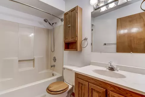 213 Norwalk Rd, Springfield, IL 62704 photo 17