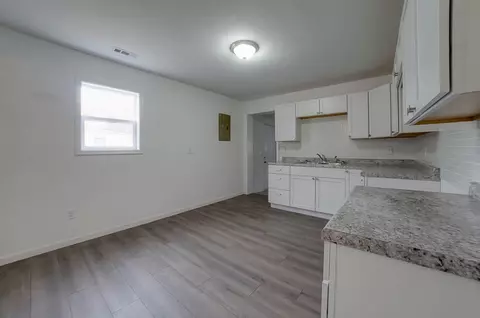 1125 N Wesley St, Springfield, IL 62702 photo 7