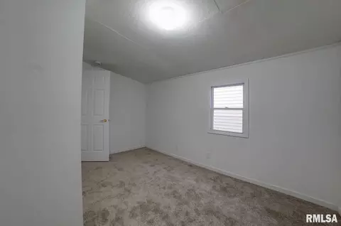 1125 N Wesley St, Springfield, IL 62702 photo 25