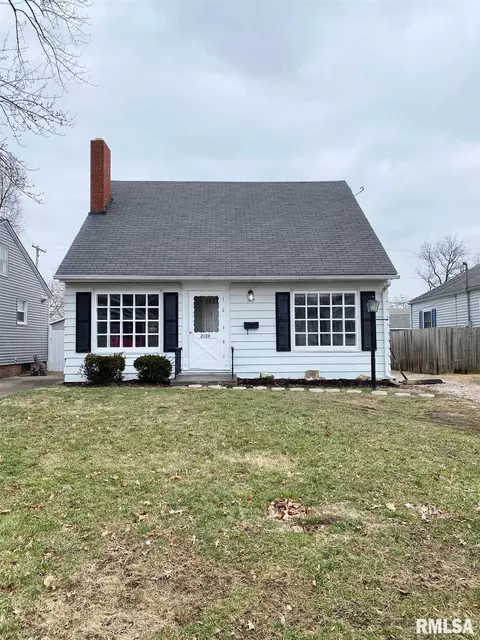 2104 N 7th St, Springfield, IL 62702 photo 27