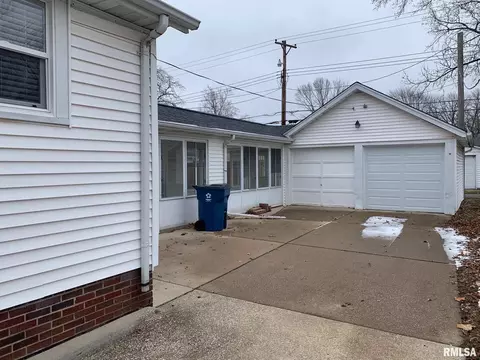 2132 N 5th St, Springfield, IL 62702 photo 20