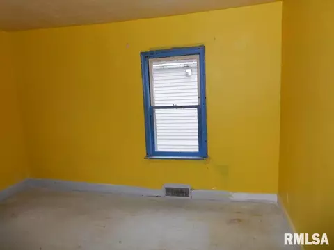 1324 E Lenox Ave, Springfield, IL 62703 photo 12