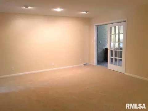 60 White Birch Rd, Springfield, IL 62712 photo 16
