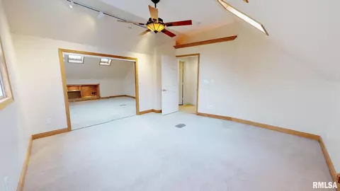228 N Douglas Ave, Springfield, IL 62702 photo 9
