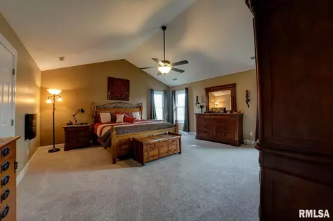 332 Keystone Dr, Chatham, IL 62629 photo 18