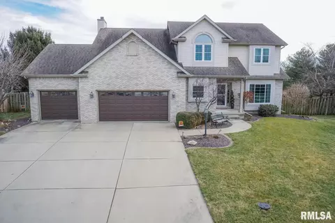 332 Keystone Dr, Chatham, IL 62629 photo 3