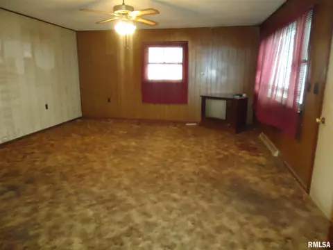 607 E Wabash Ave, Alexander, IL 62601 photo 5