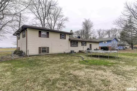 623 E Main St, Rochester, IL 62563 photo 39