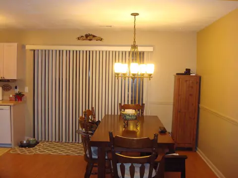 48 Trailridge Ln, Springfield, IL 62704 photo 3