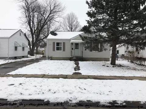 1704 N 21st St, Springfield, IL 62704 photo 2