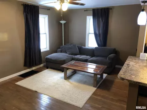 1704 N 21st St, Springfield, IL 62704 photo 10