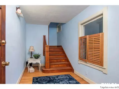 413 W Edwards St, Springfield, IL 62704 photo 10