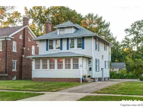 413 W Edwards St, Springfield, IL 62704 photo 2