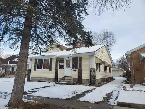 1044 N Osburn Ave, Springfield, IL 62702 photo 5