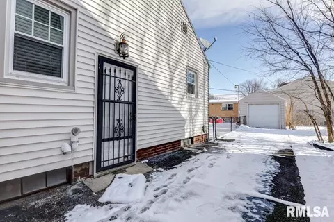 2404 S 8th St, Springfield, IL 62703 photo 29