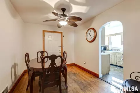 2404 S 8th St, Springfield, IL 62703 photo 23