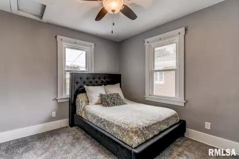 1505 S State St, Springfield, IL 62704 photo 9